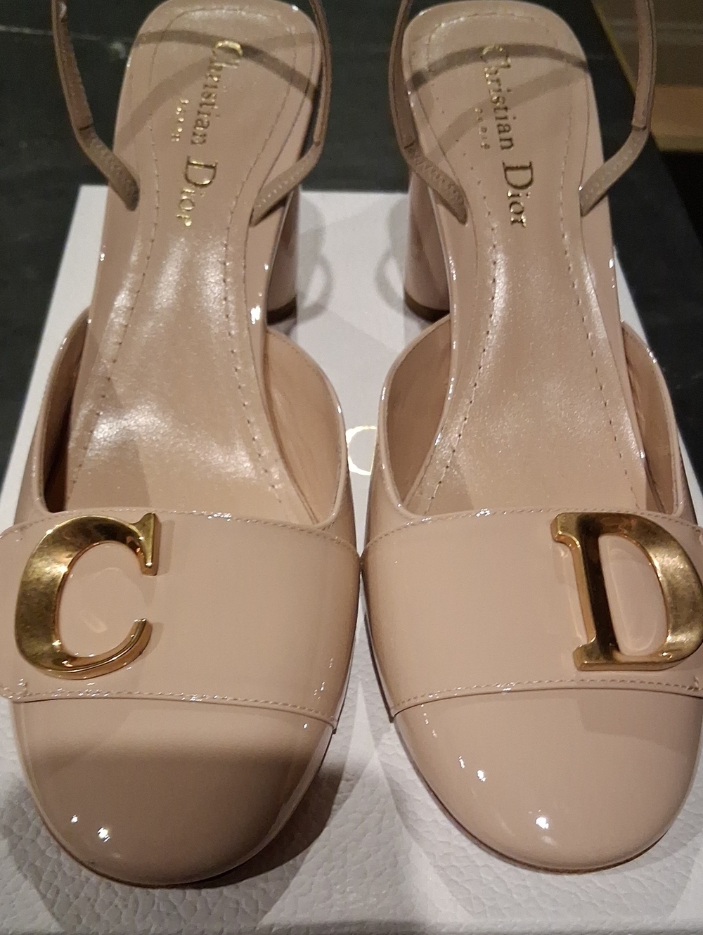 Dior C'est Dior Patent Calfskin Pump in 18U Chair Nude Pink